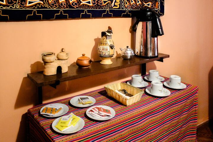 Breakfast/Coffee Service 32 of 60
