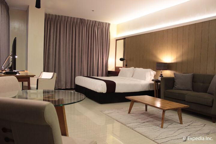 Room 28 of 110