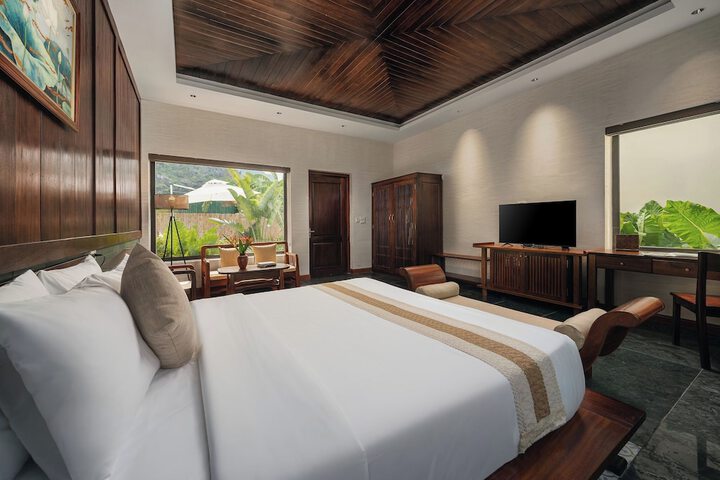 Room 2 of 45