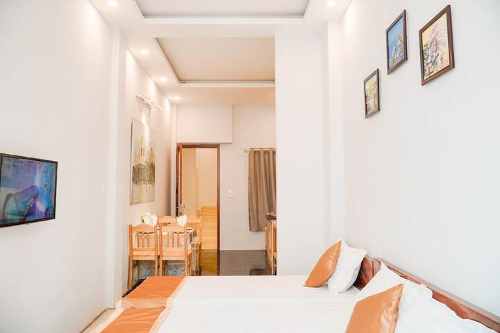 Room 10 of 57