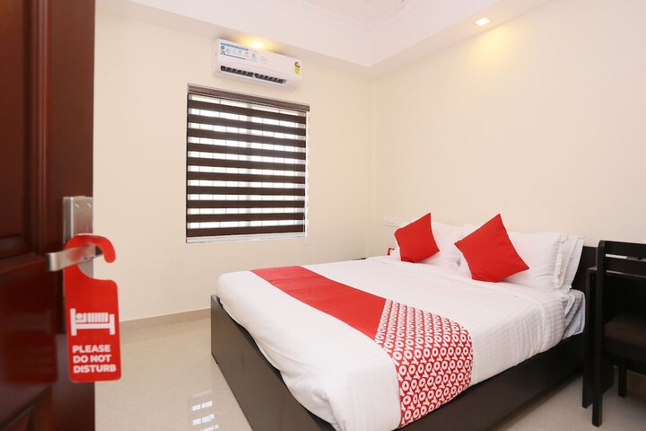 Room 28 of 60
