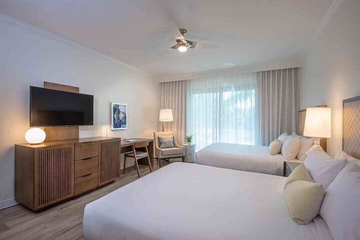 Room 25 of 240