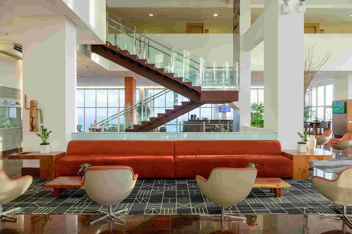 Hotel Lobby