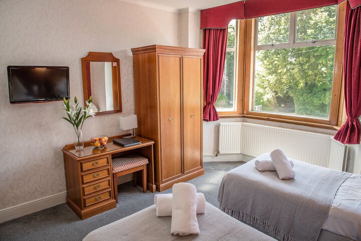 Room 7 of 50