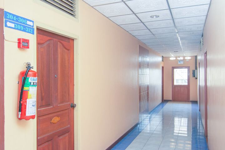 Ballroom/Hall 45 of 57