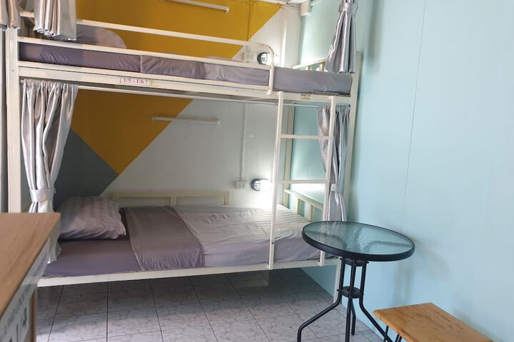 Room 16 of 43