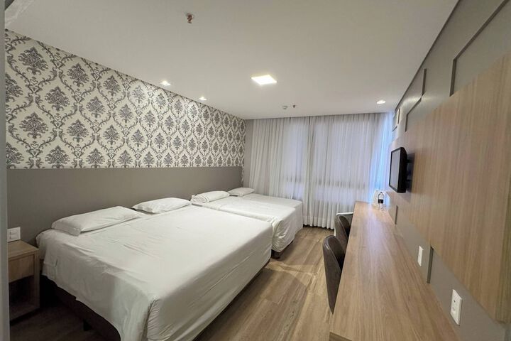 Room 35 of 88