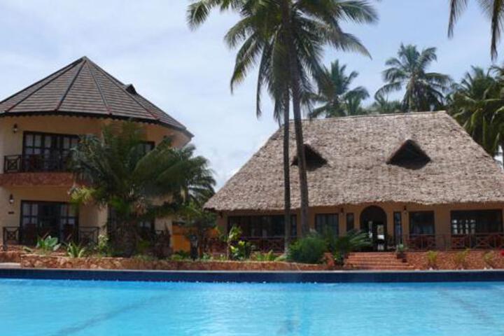 Arabian Nights Suites