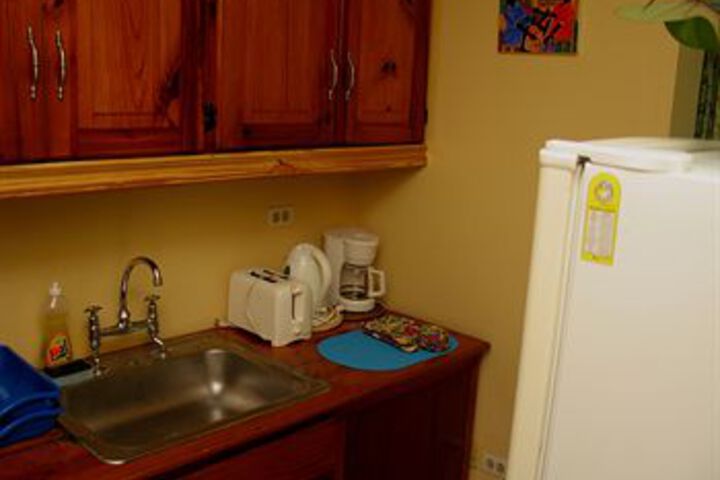 Room 51 of 76