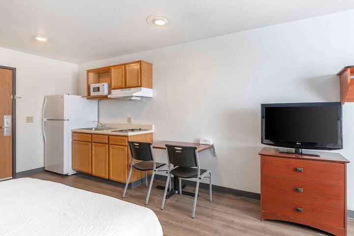 Studio Double Bed (9 of 10)