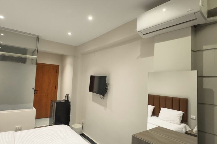 Room 7 of 21