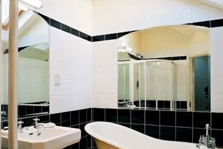 Bathroom Interior Photo