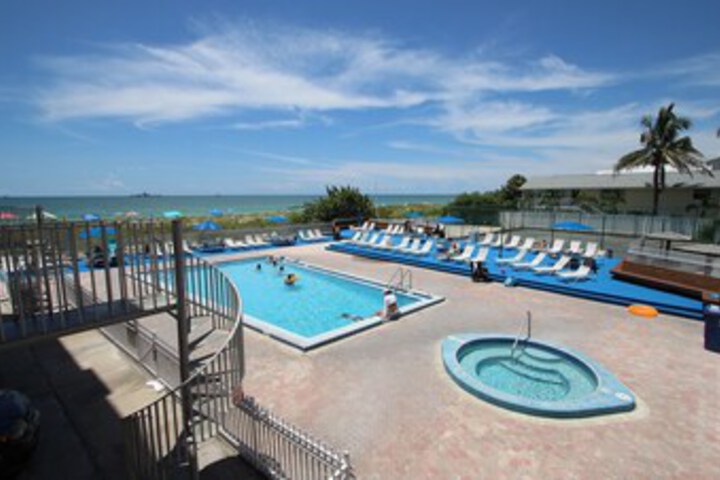 Pool 18 of 29