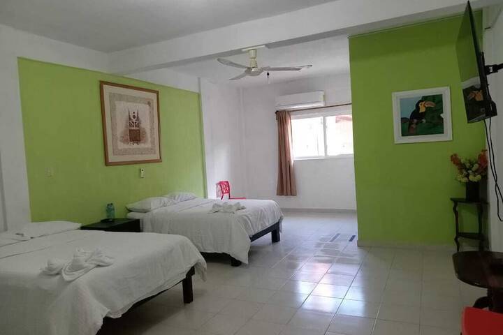 Room 5 of 12