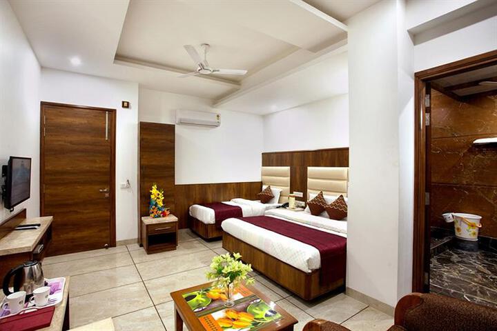 HOTEL GRAND INN