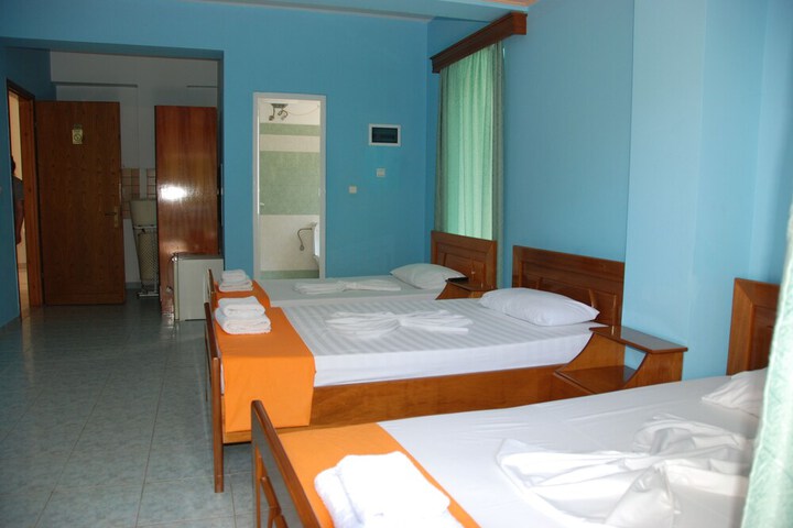 Room 31 of 74