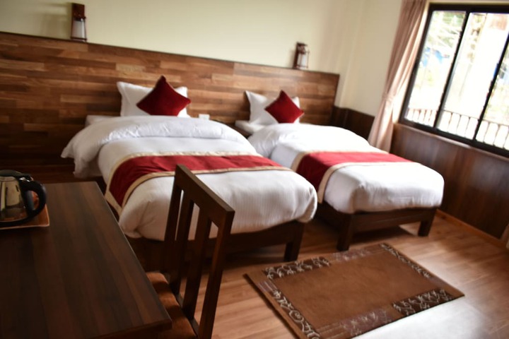 Room 10 of 71