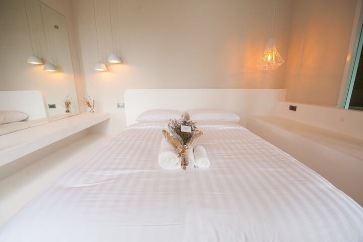 Room 5 of 26