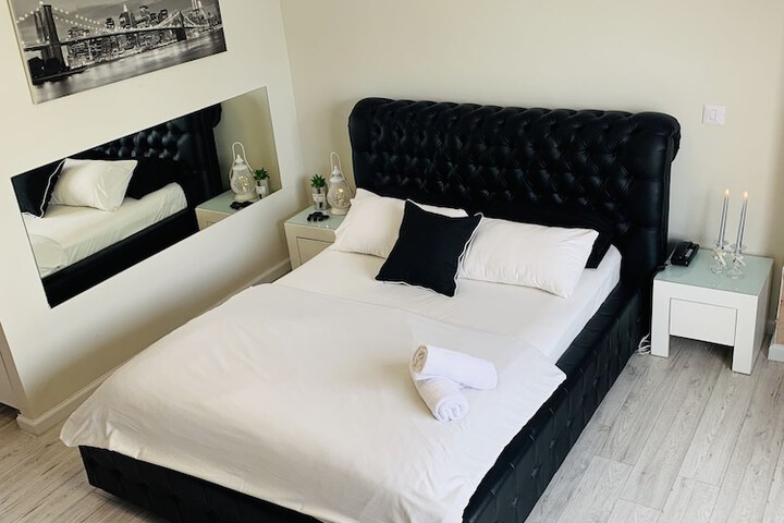 Room 8 of 56