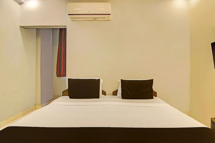 Room 14 of 23