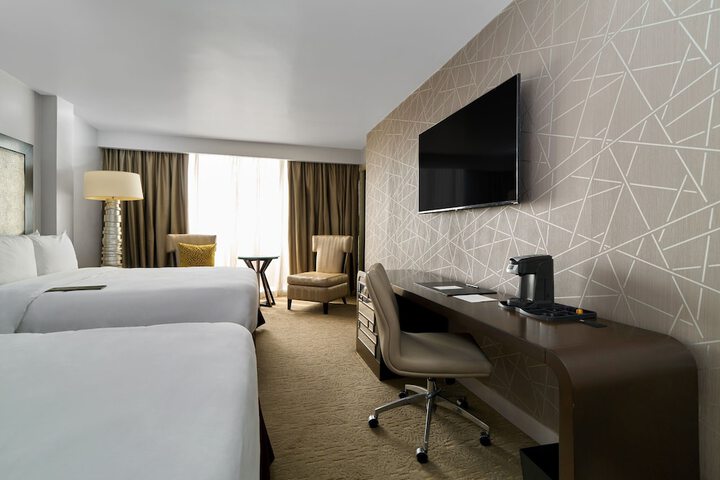Room 27 of 135