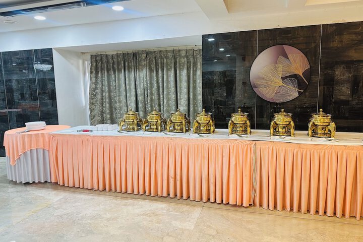 Ballroom/Hall 116 of 134