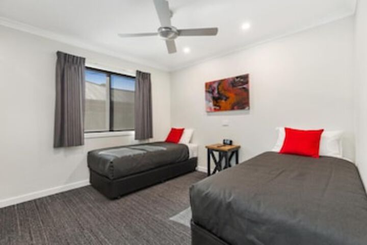 Room 16 of 75