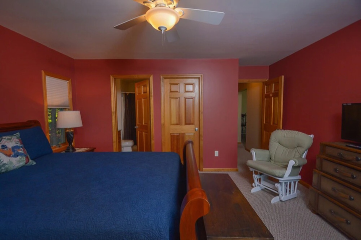 Room 5 of 26