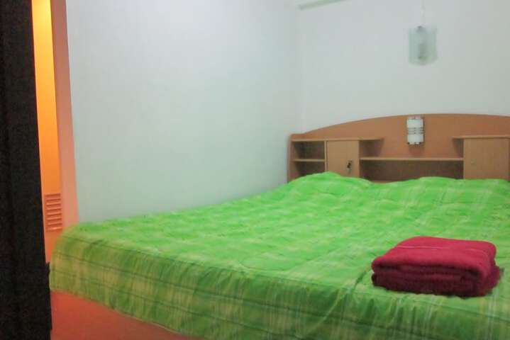 Room 7 of 21