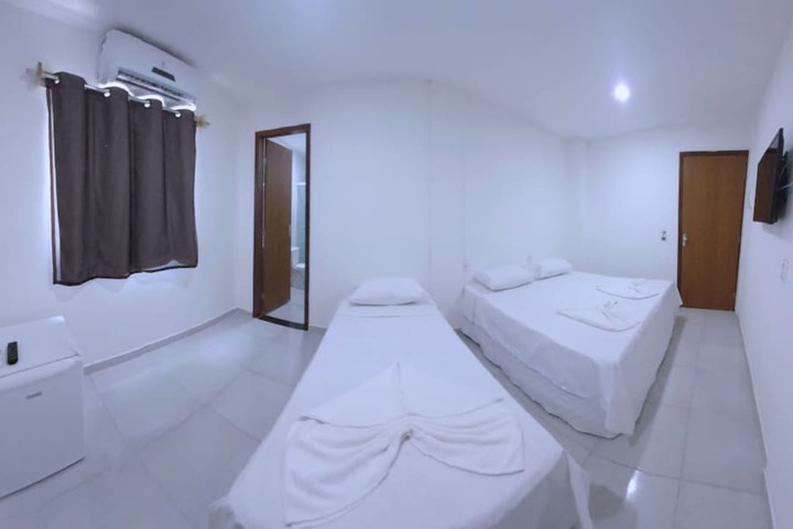 Room 11 of 65