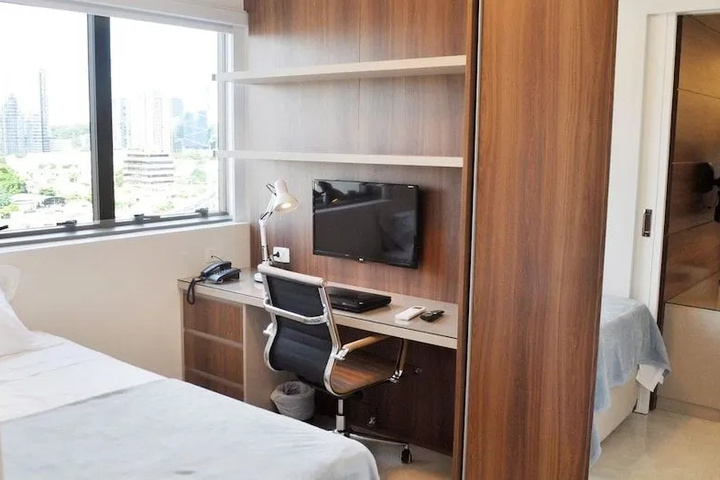 Room 3 of 13