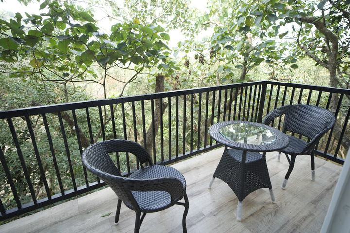 Terrace/Patio 5 of 14