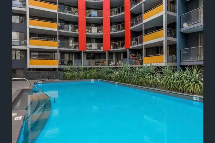 Pool 7 of 11