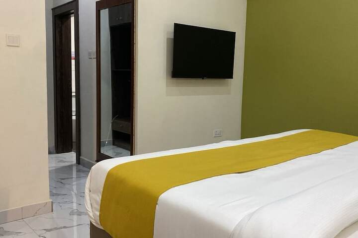 Room 19 of 23