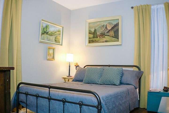 Room 17 of 29