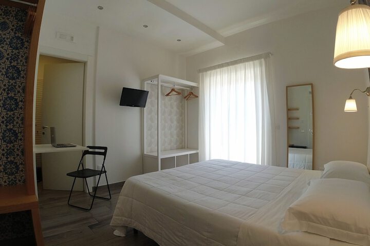 Room 18 of 69