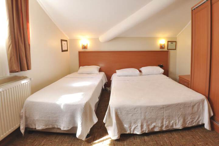 Suite Room