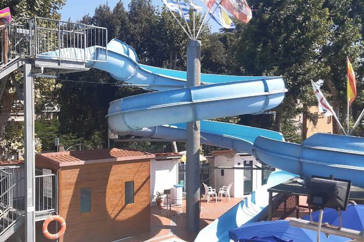 Pool 69 of 71