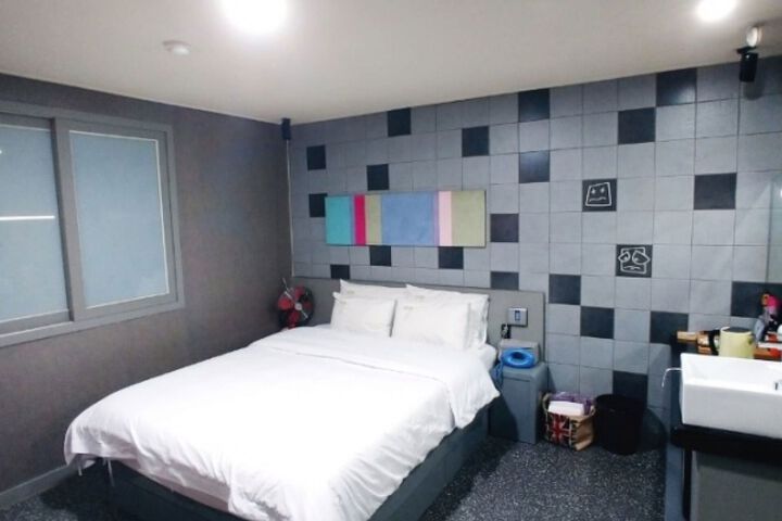 Room 118 of 126