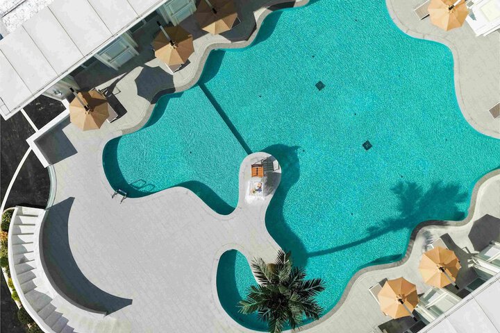 Pool 56 of 80