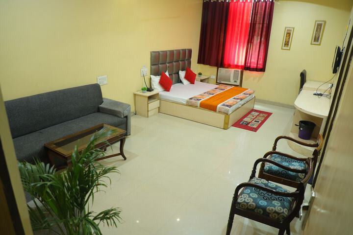 Room 29 of 45