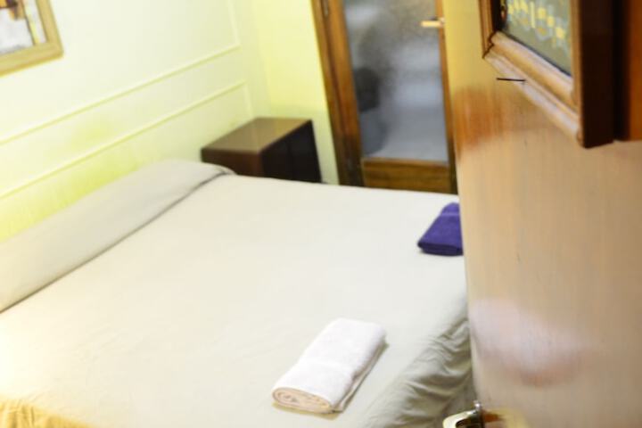 Room 15 of 47