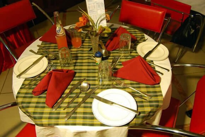 Dining 47 of 64