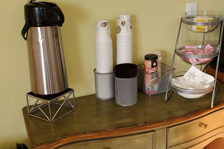 Breakfast/Coffee Service 29 of 37