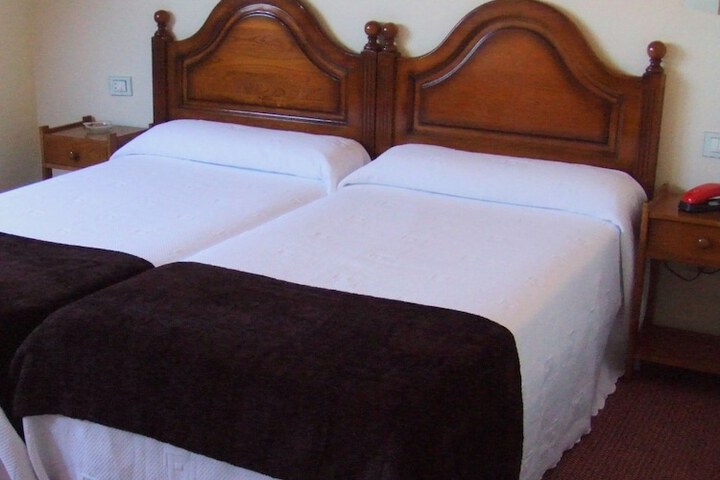 Room 7 of 54