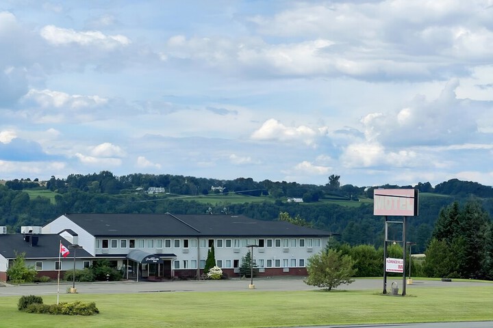 Property Grounds 27 of 31