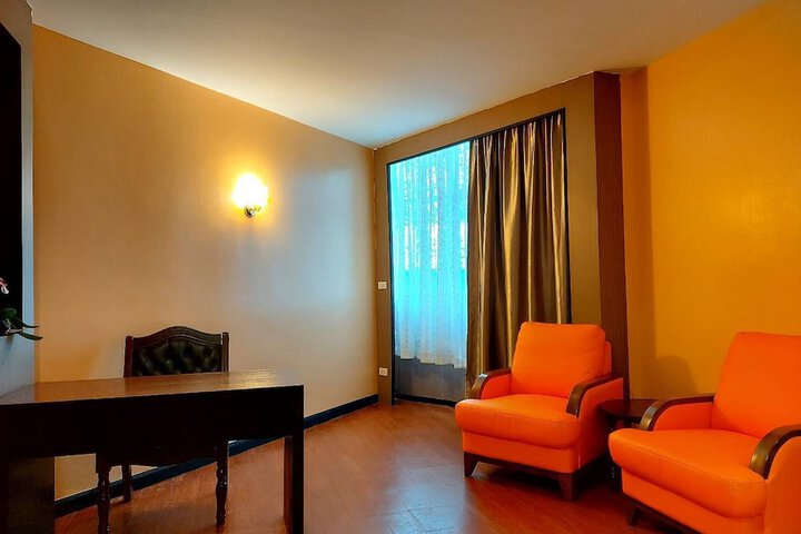 Room 21 of 32