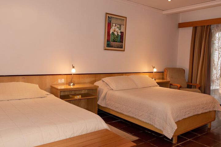 Room 16 of 54