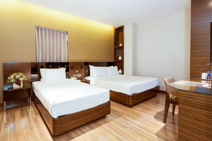 Room 18 of 62