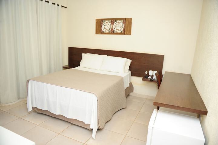 Room 11 of 25